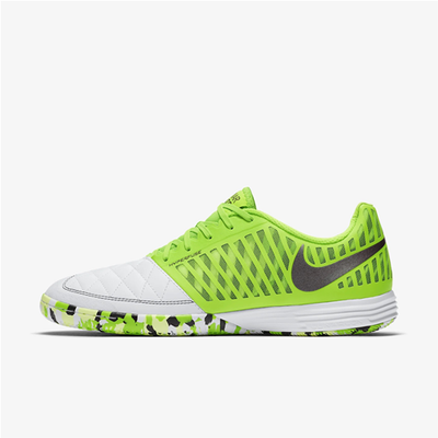 nike calcio a 5 indoor
